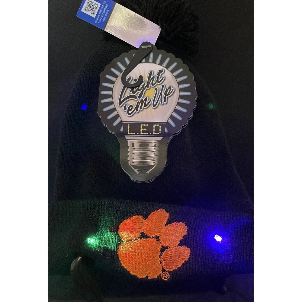 NCAA CLEMSON TIGERS BEANIE STOCKING CAP‎ LIGHT'EM UP LED BLACK ACRYLIC NWT